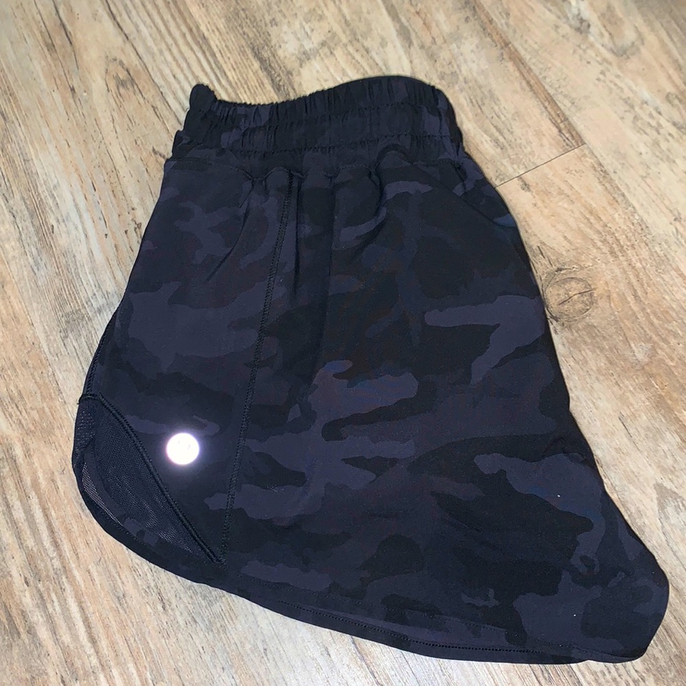 Lululemon Hotty Hot Camo Shorts